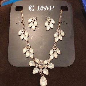 Charming Charlie RSVP Necklace &Earring Set